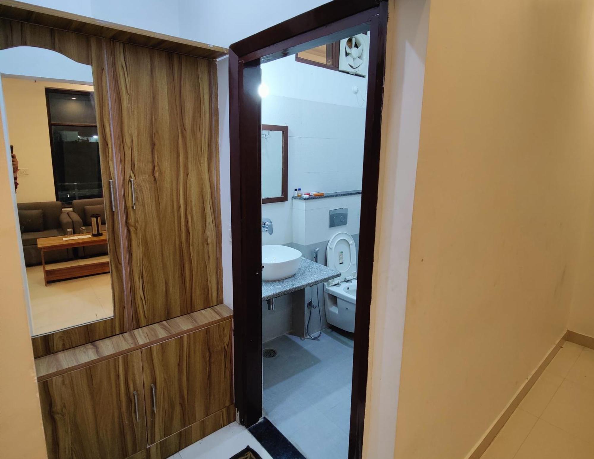 Alaknanda Motel & Restaurant Rudraprayāg Exterior foto